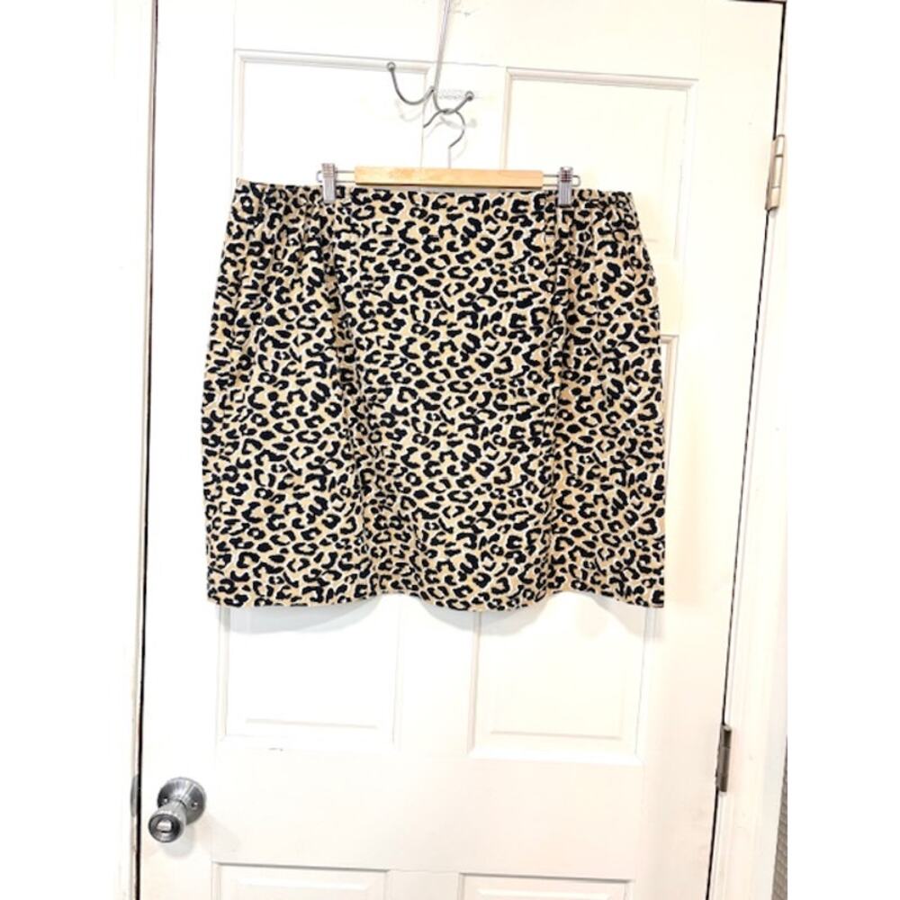Talbots Leopard Print Pencil Skirt Womens Sz 20W Tan Navy‎ Plus Size Office Wear - Picture 4 of 11